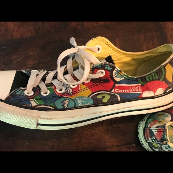 Converse with comic graphics - Picture 5 of 10